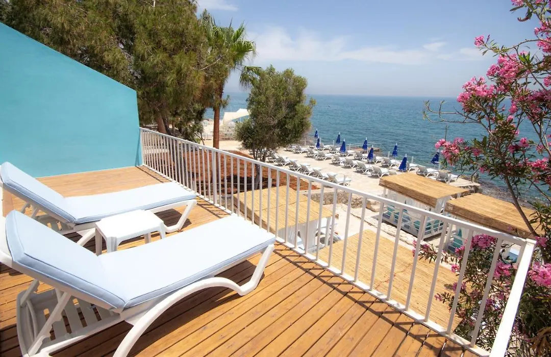Mojo Otel Beach-1